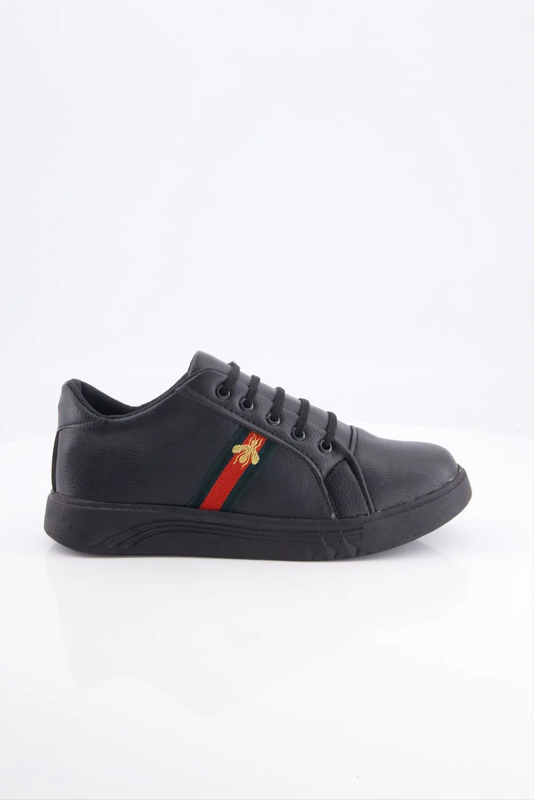 Buzz-Line Black Sneaker - 055